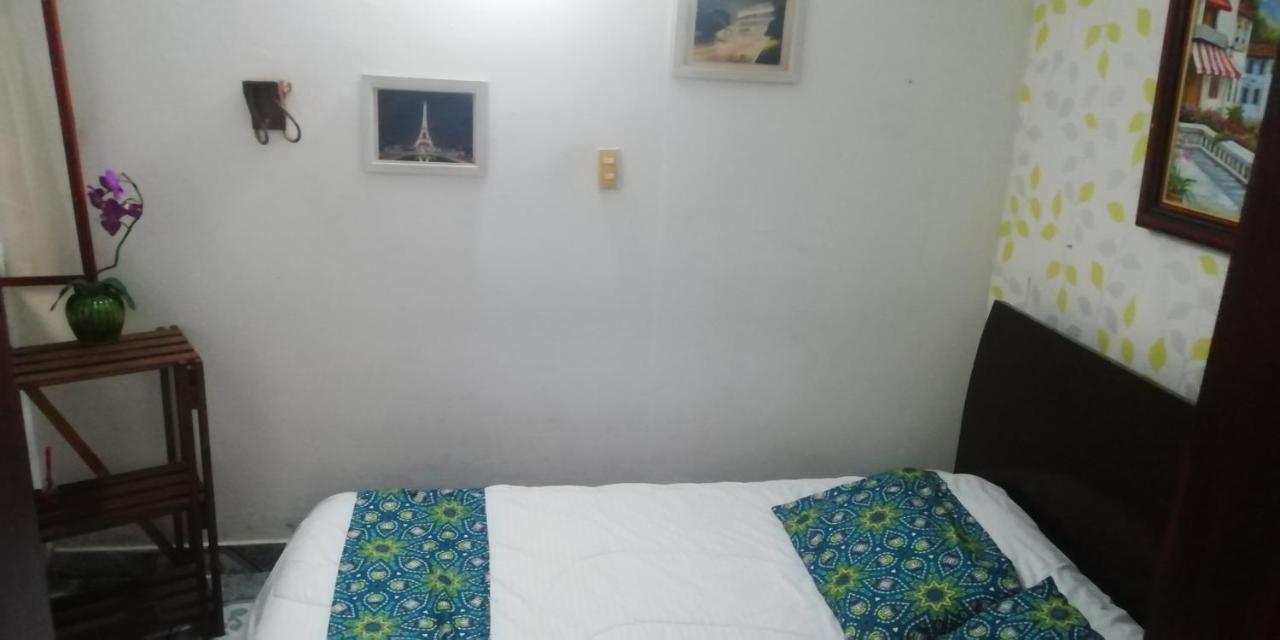 Hotel Hostal Caminos De Suesca Esterno foto