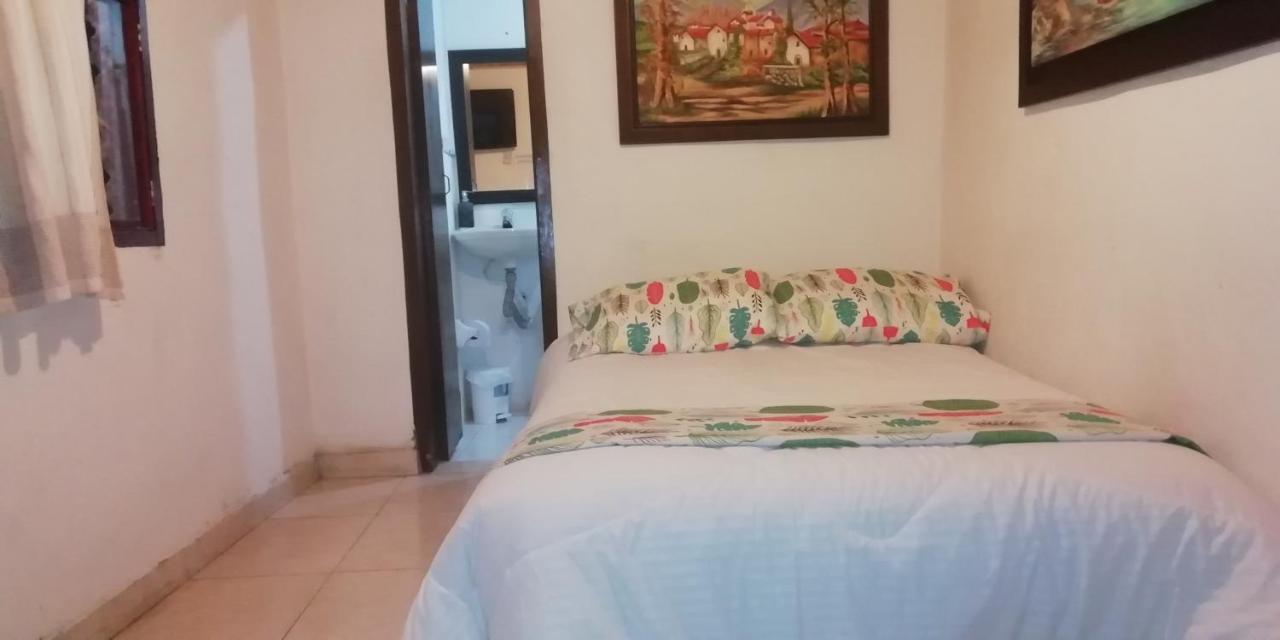 Hotel Hostal Caminos De Suesca Esterno foto